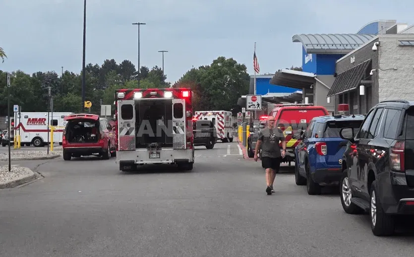 Witnesses Help Subdue Suspect in Walmart Stabbing Incident in Traverse City, Michigan